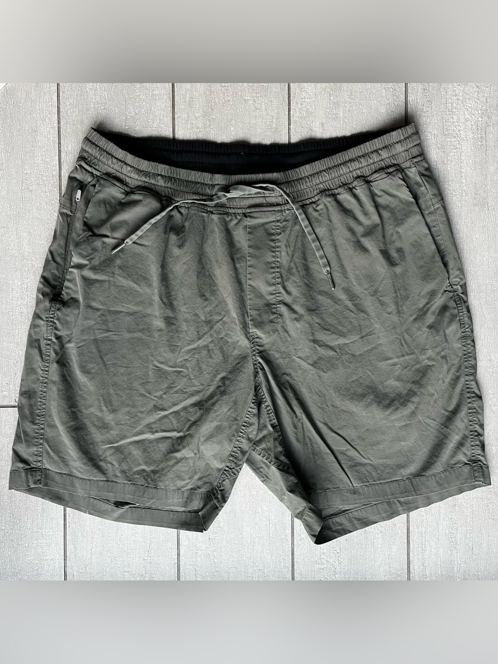 Lululemon Men's Bowline Short, 7”, Size X-Large EUC